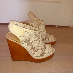 Lucky brand wedges